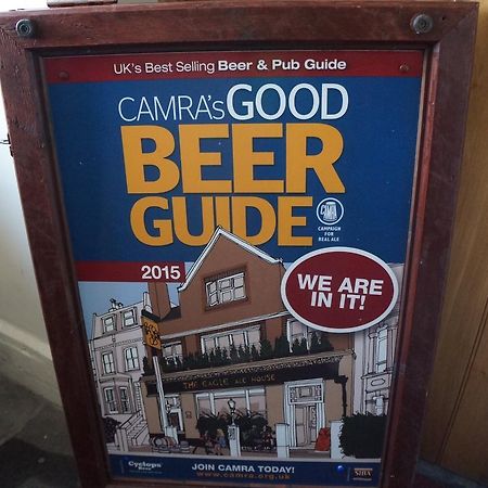 Kings Head Hotell Capel Hendre Eksteriør bilde